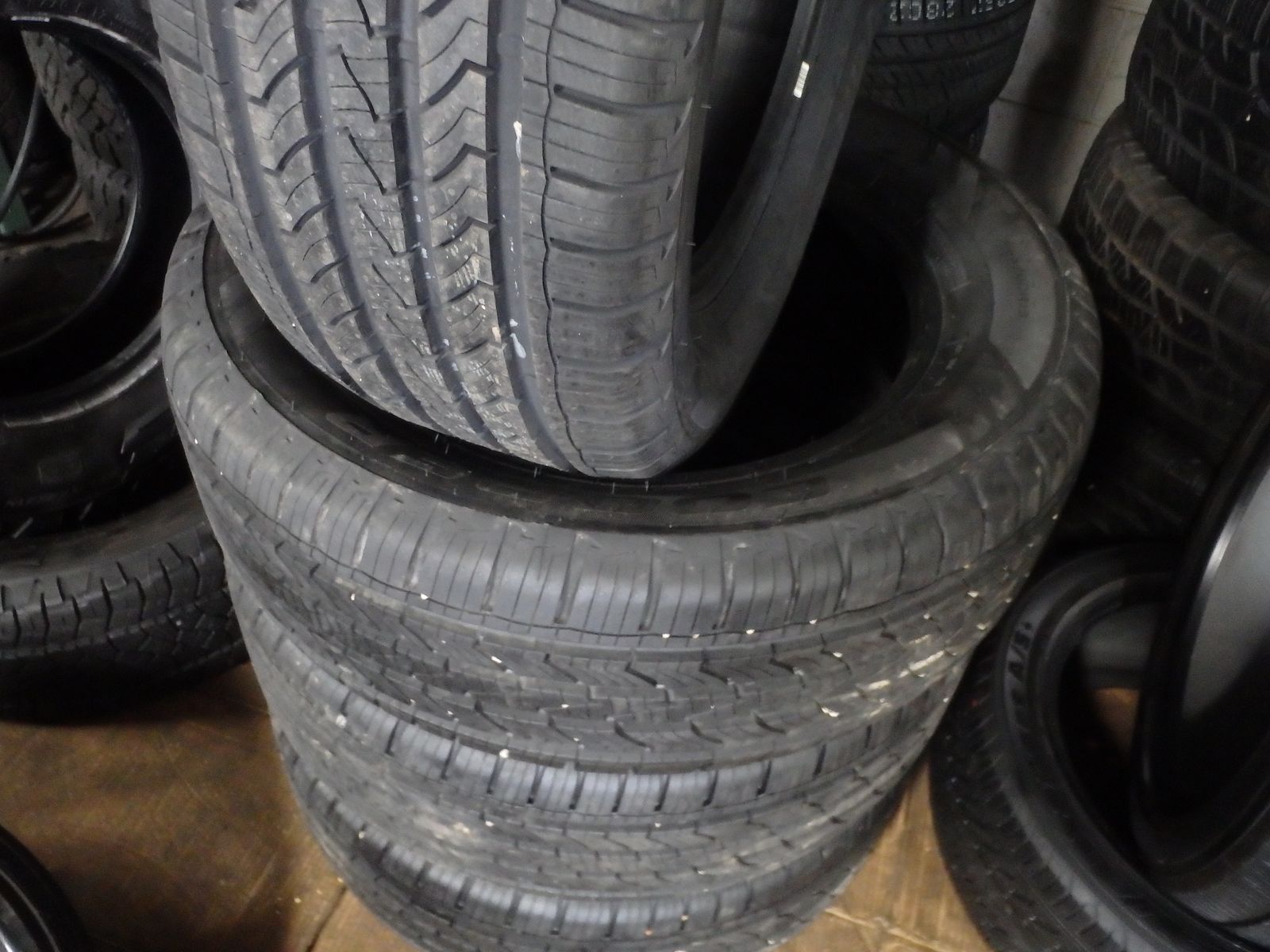 255/60R19 COOPER ENDEAVOR PLUS SET OF USED TAKE OFFS TIRES