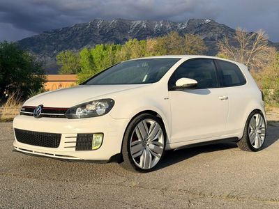 2011 VOLKSWAGEN GTI Base