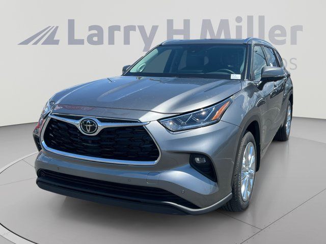 2026 Toyota Highlander Limited
