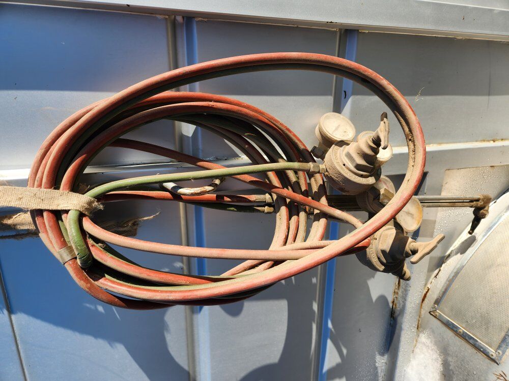 victor torch head and gauges