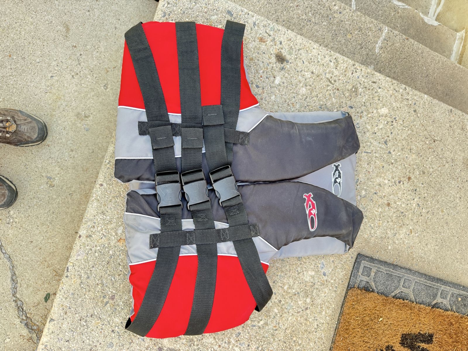Main image 3