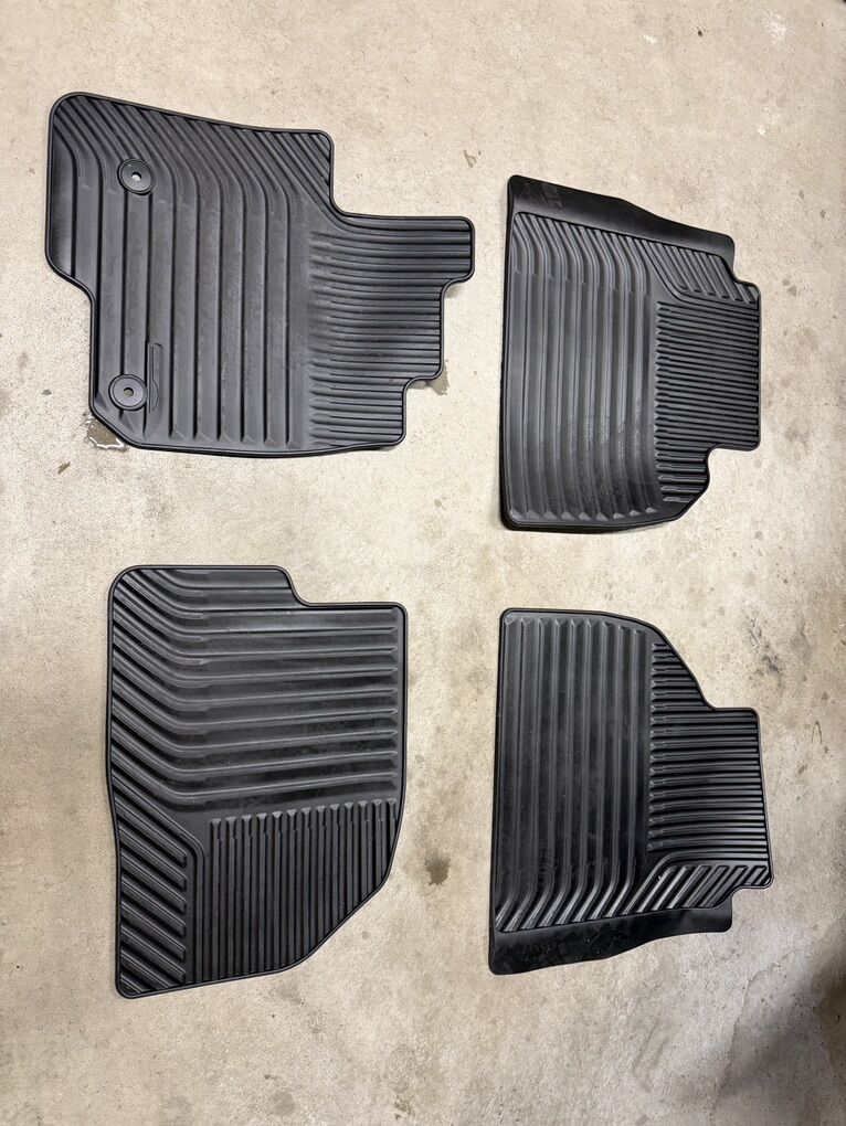 Floor Mats - Chevy Silverado 1500 Custom