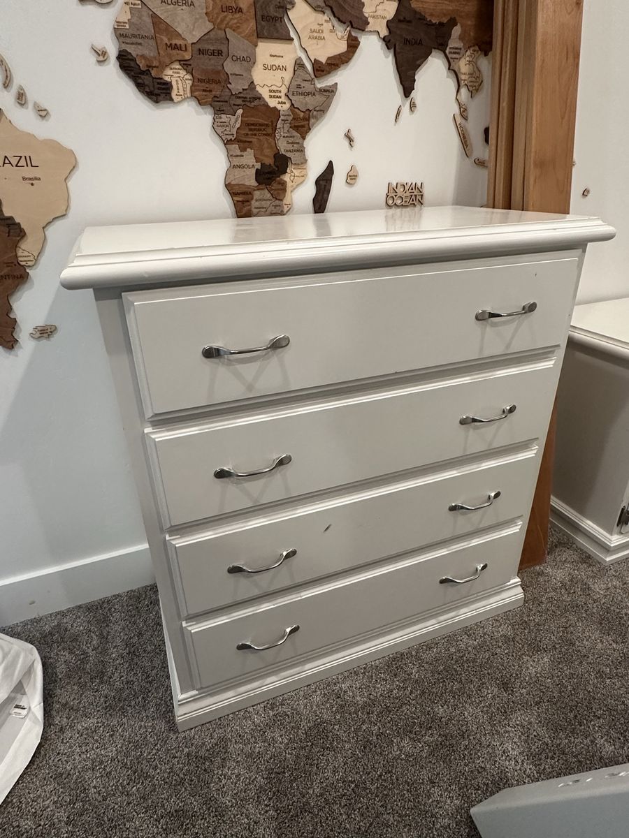 4 drawer dresser