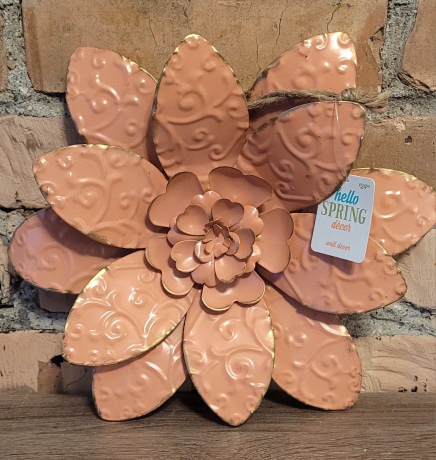 Metal Dusty Rose Flower Wall Hanging
