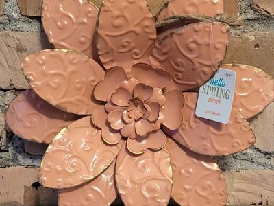 Metal Dusty Rose Flower Wall Hanging