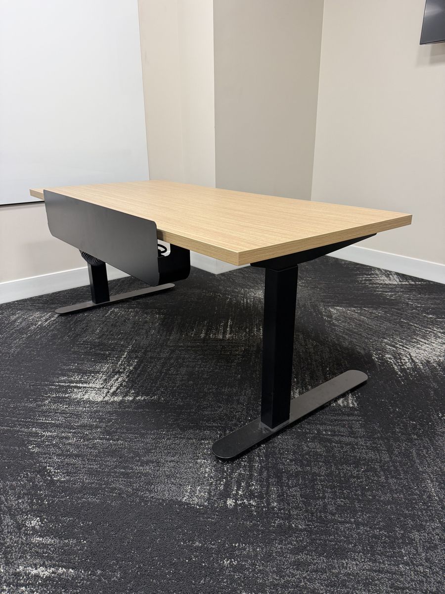Belay Height Adjustable Desk