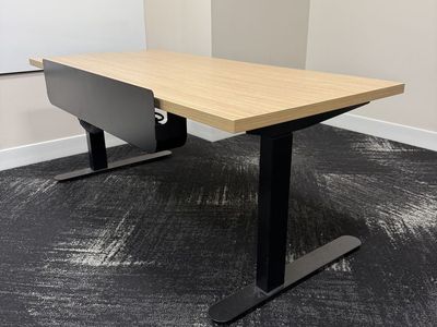 Belay Height Adjustable Desk