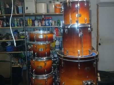 Drums/percussion