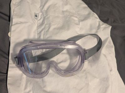 Lab coat & Goggles