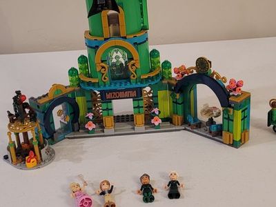 Lego Welcome to the Emerald CIty
