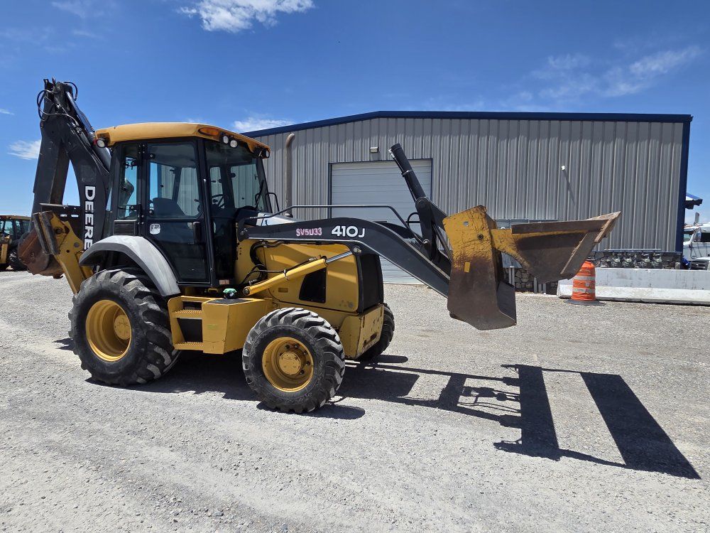 John Deere 410J Backhoe -  Extendahoe- pre-emissions, low hours, clean, tight machine,