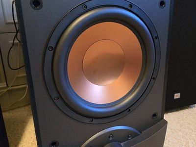 Klipsch RW-10 powered subwoofer in excellent condition