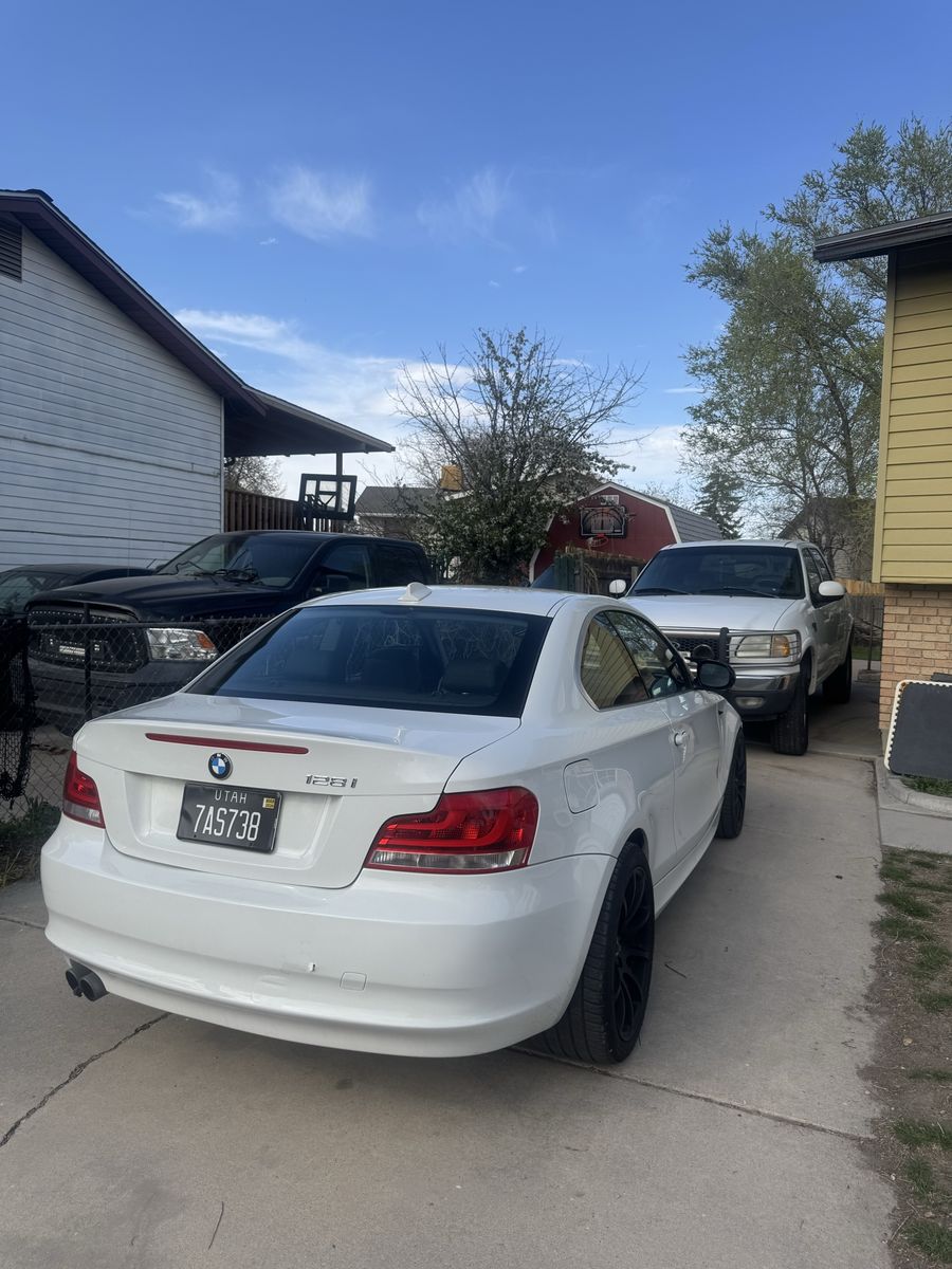 2012 BMW 1 Series 128i