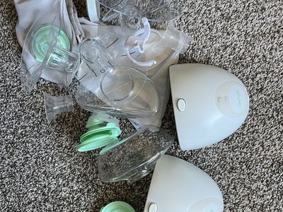 Elvie Wearable Breast Pump, Hands-Free, portable