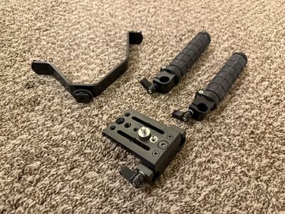 SmallRig Mounting Plate, Screws, and Handles