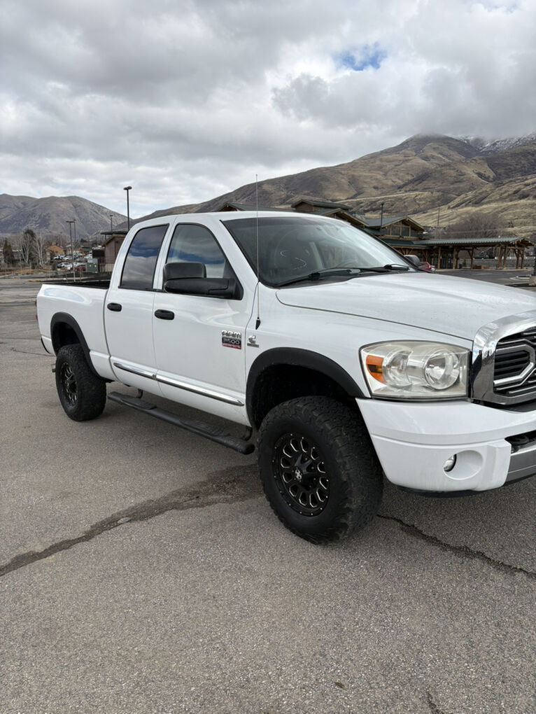 2008 DODGE RAM 3500 Laramie