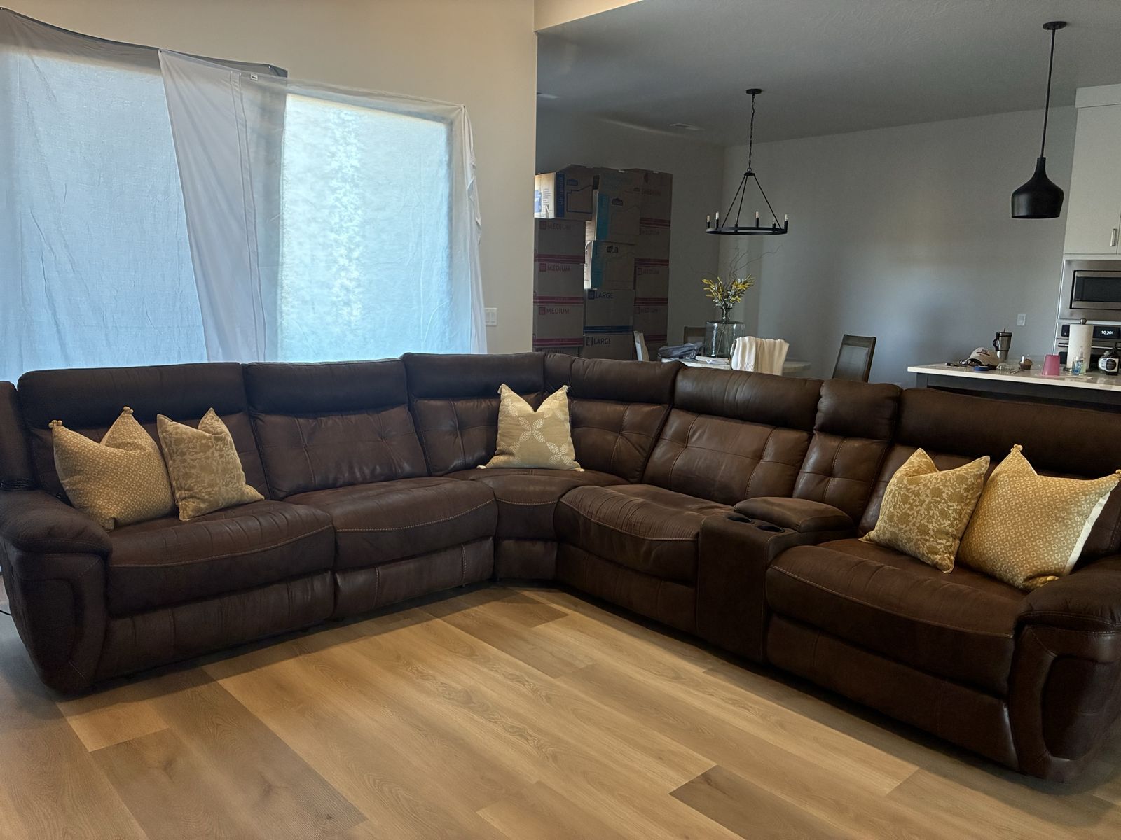 6 Piece Reclining Sectional Sofa with Console and USB Ports