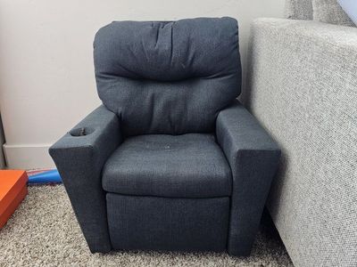 kids reclining chair