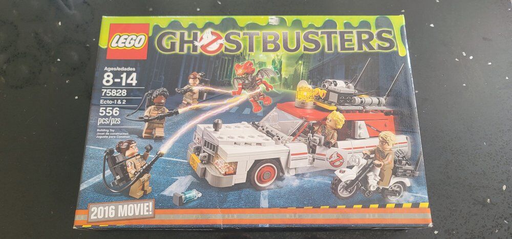 LEGO 75828 Ghostbusters Ecto-1 & 2
