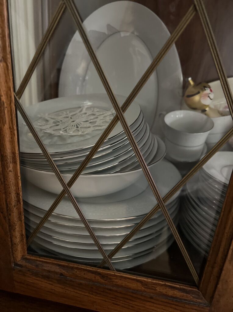 Fine China Dinner Ware