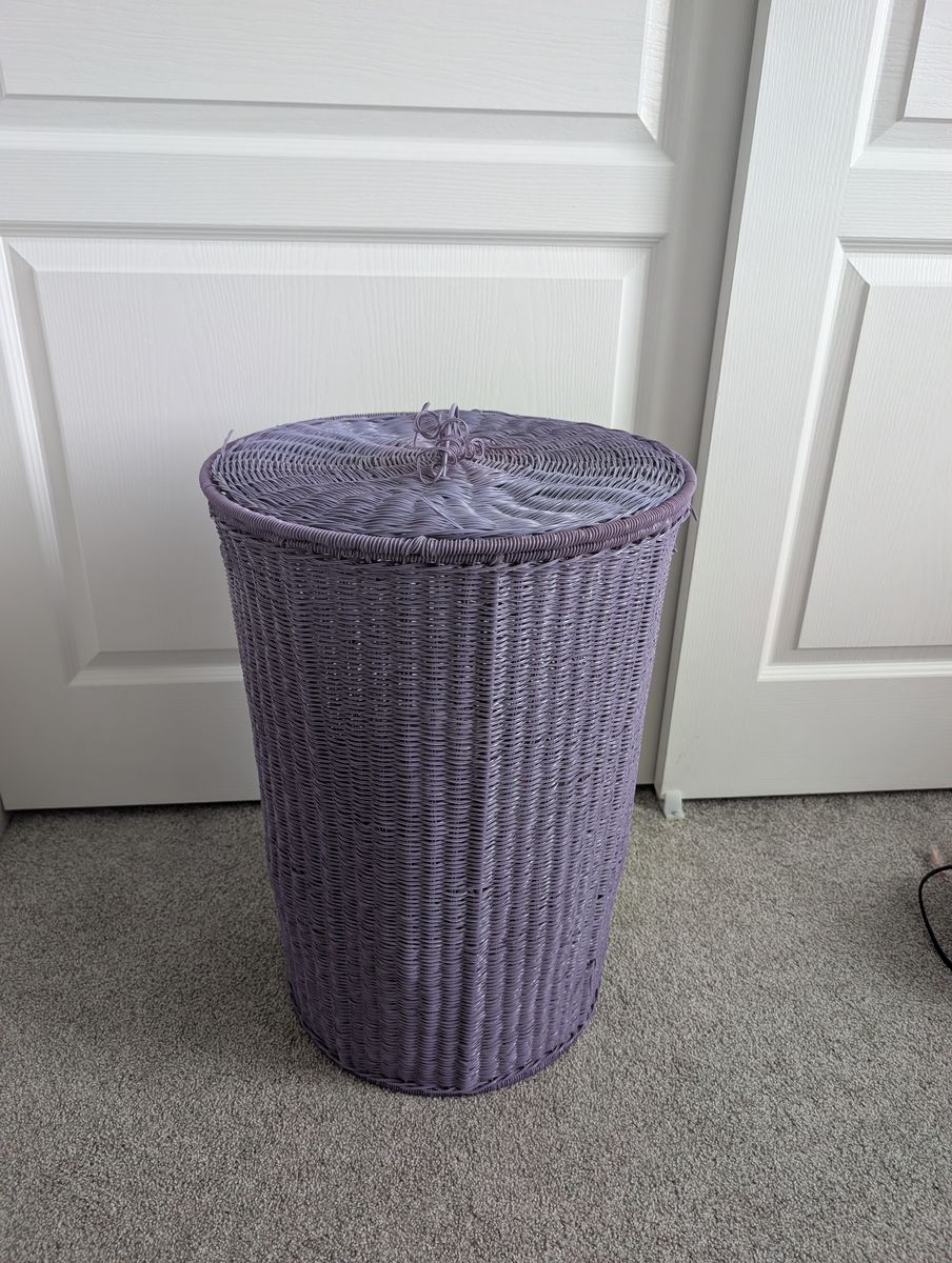 Laundry basket