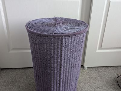 Laundry basket
