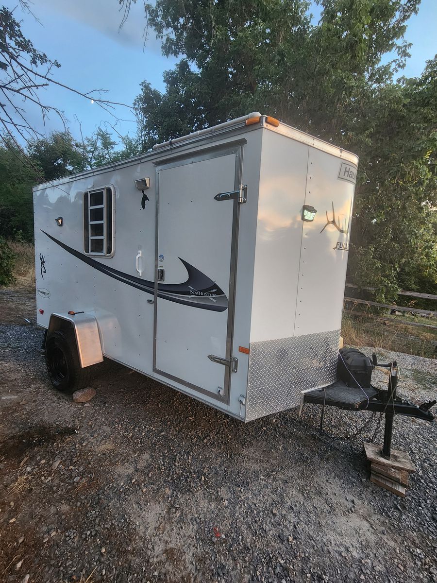 Main image 5