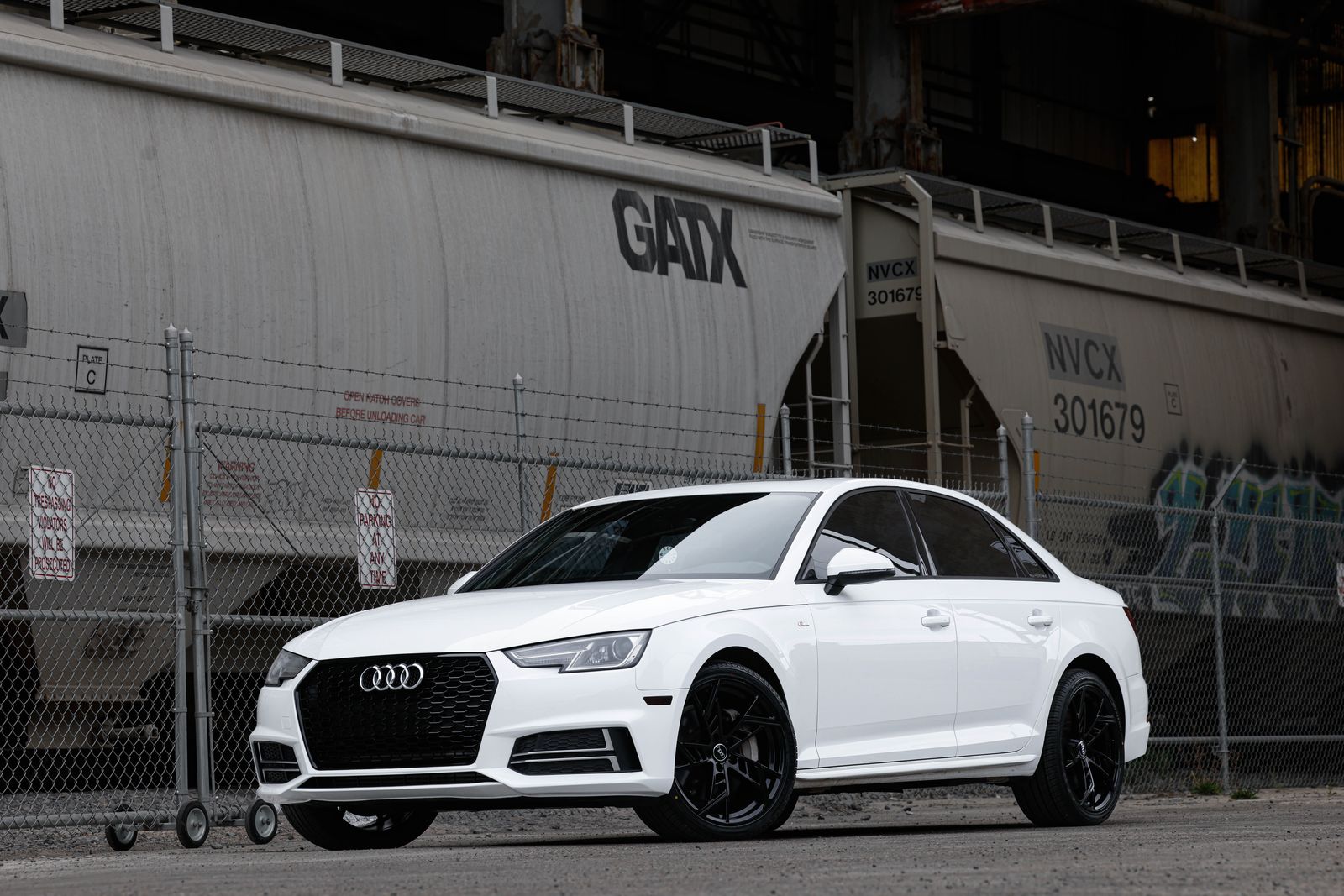 2017 Audi A4 2.0T quattro Premium