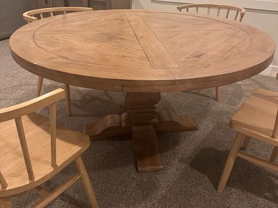 60 Inch Round Solid Wood Table