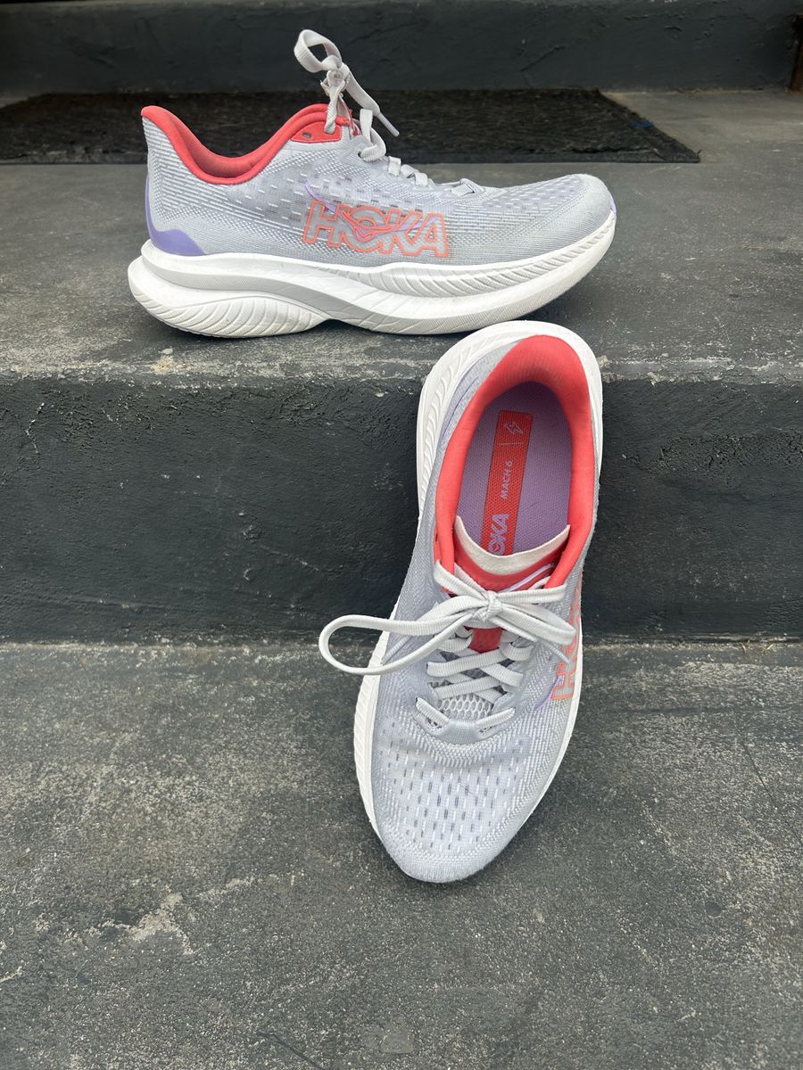 Hoka Mach 6 Women's All-Purpose Running Shoes - Light Purple, Size 6.5 - Great condition