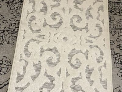 Blur Damask Natural Gray Runner Rug 2' x 13' — Ivory & Gray