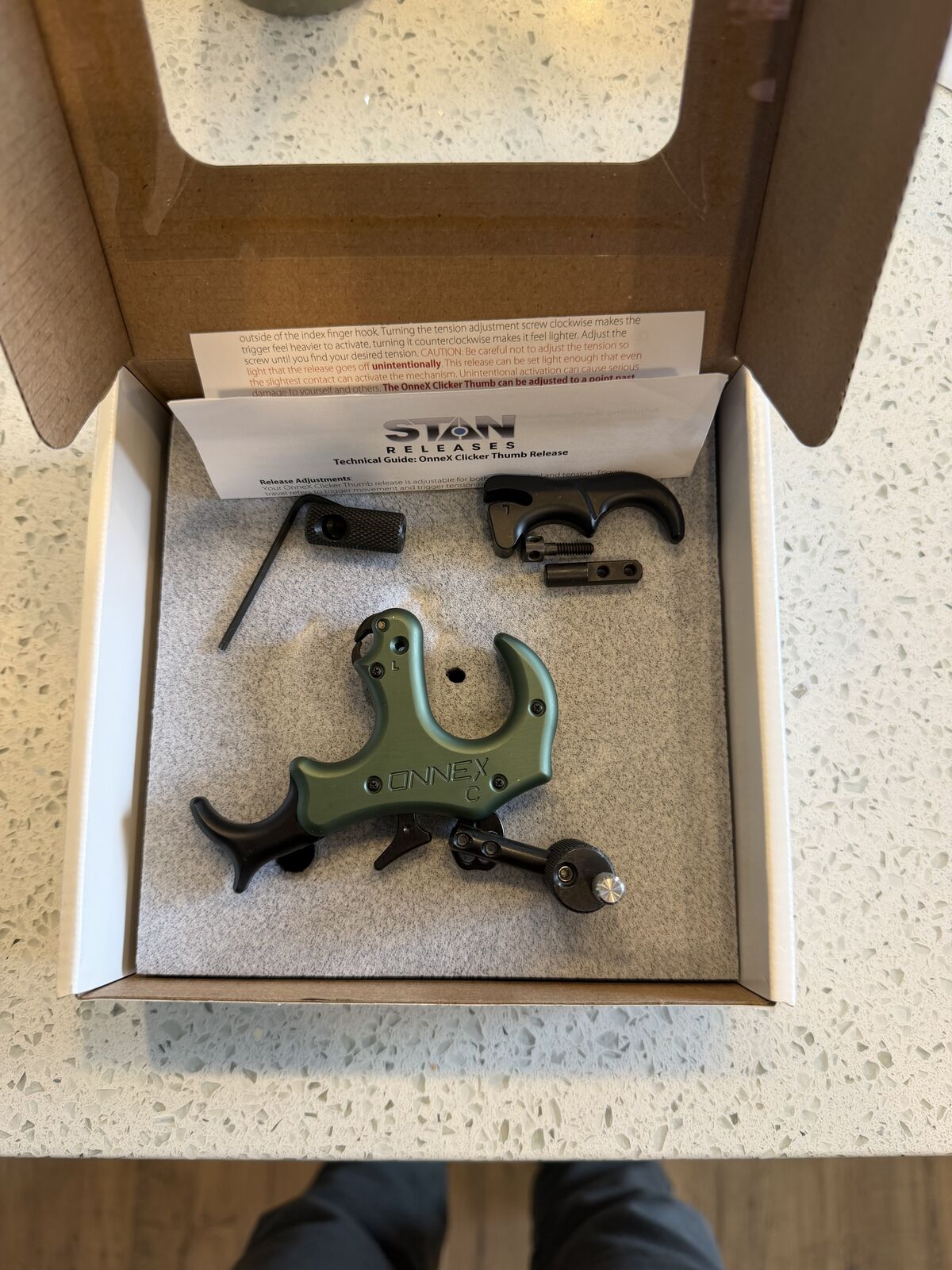 Onnex Clicker Large Achery Release