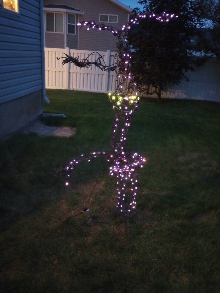 Spooky Tree Halloween Decoration with Purple & Green LED Lights - Outdoor Yard Decor