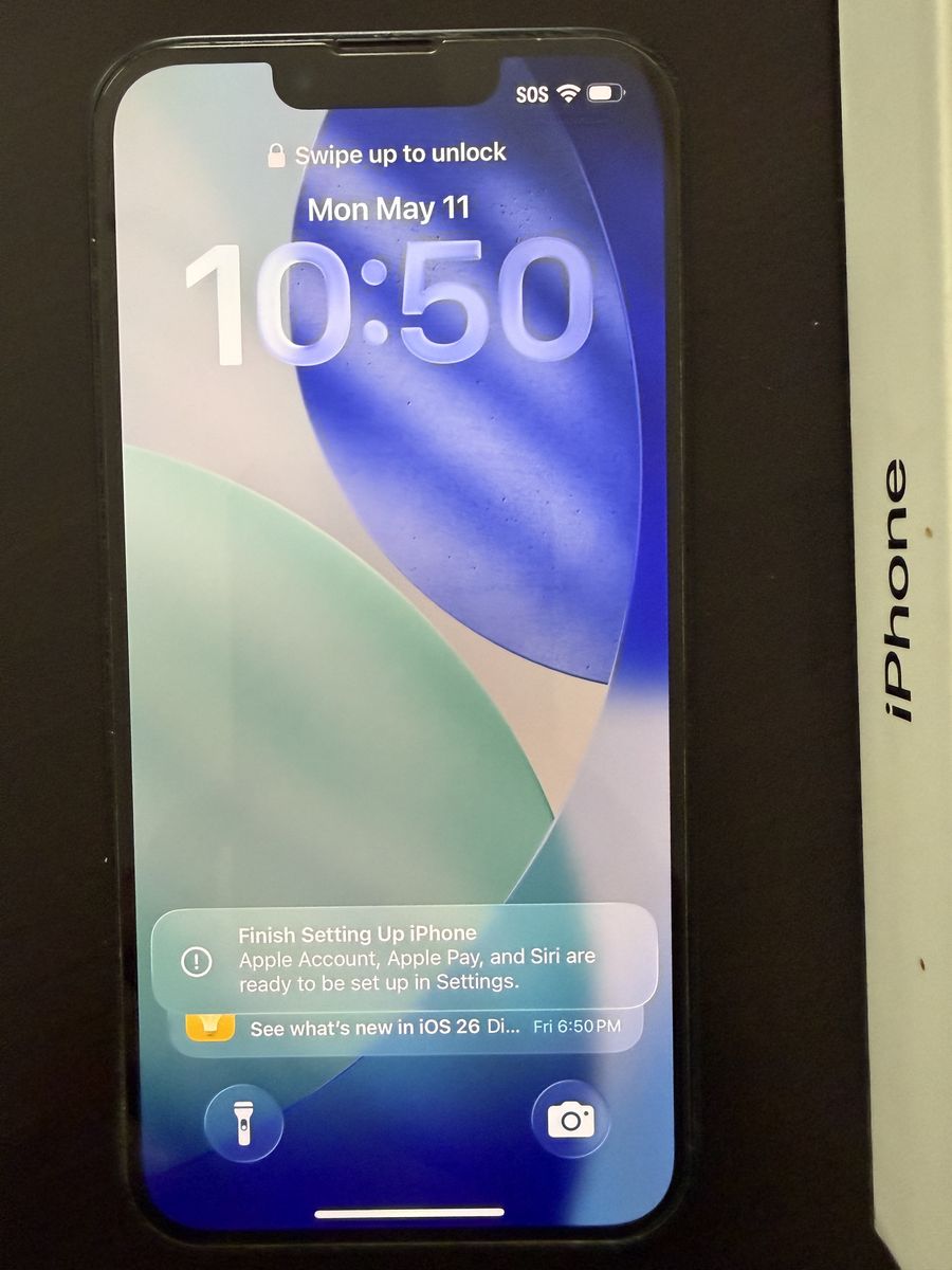 Iphone 14 256gig ***Like New w/Box***