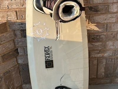 Ronix Parks Camber Wakeboard with Included Bindings