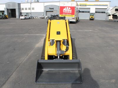 New Holland C314 Mini Skidsteer