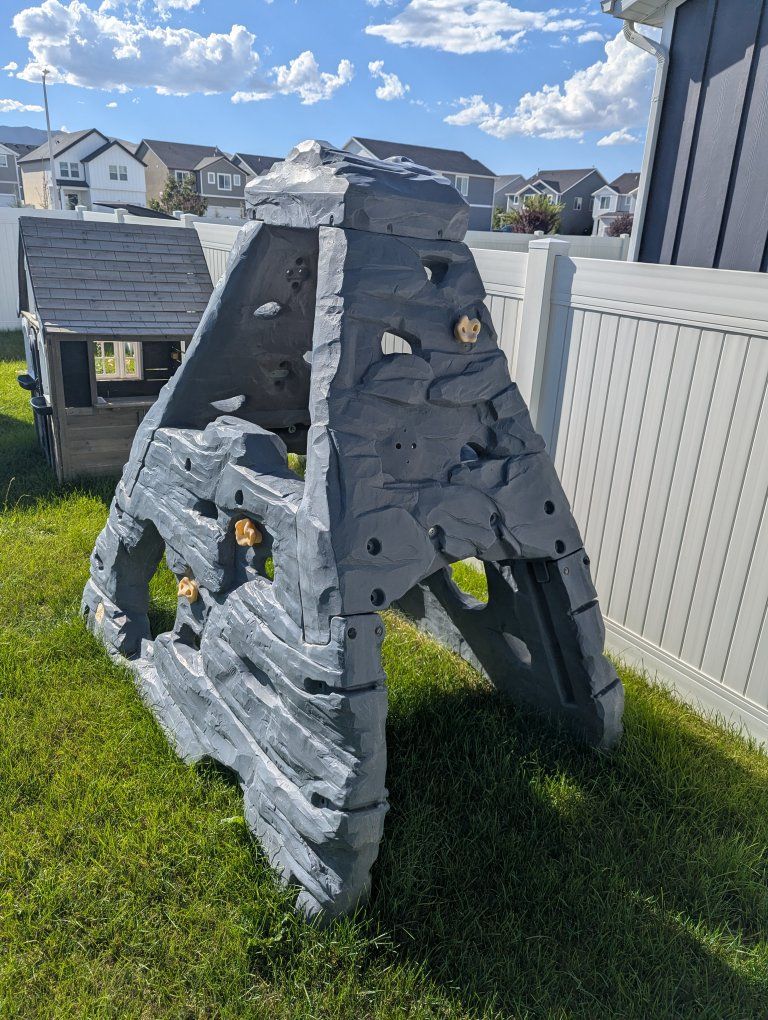 Main image 3
