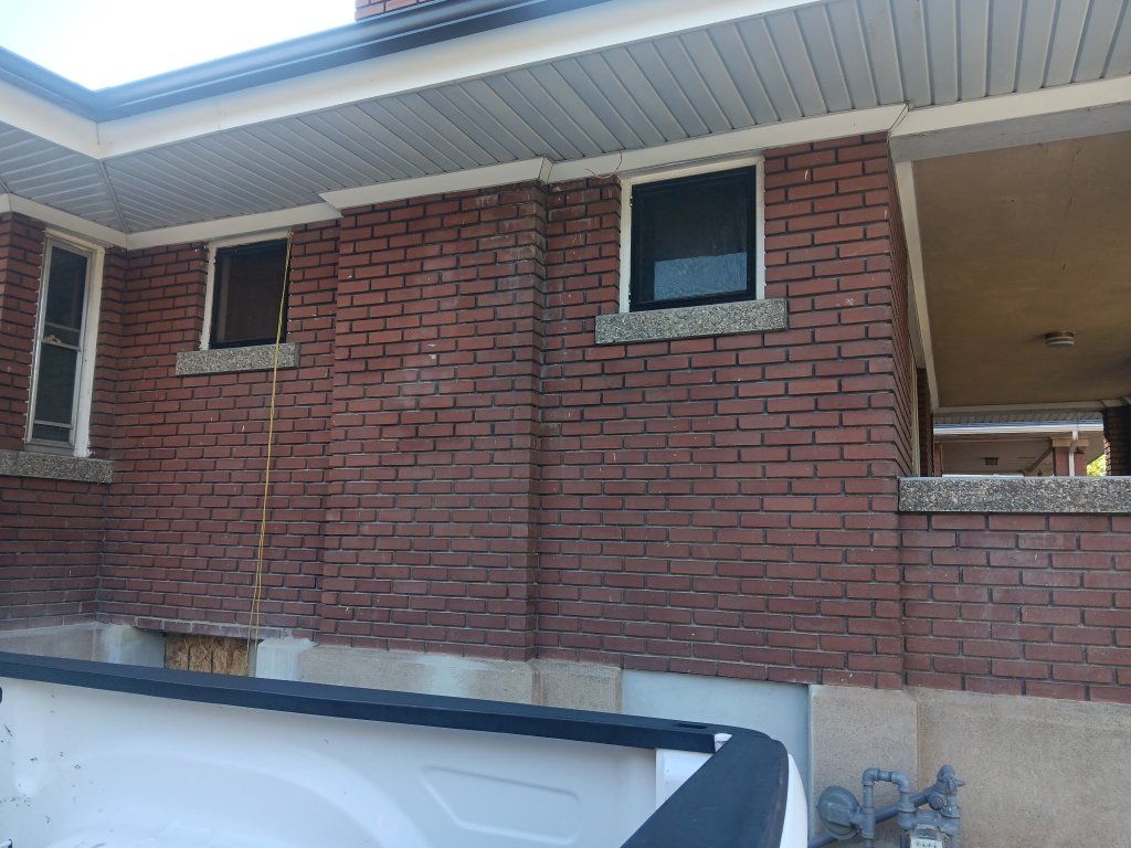 Main image 9
