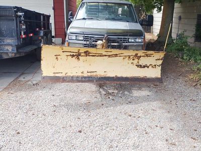 1989 Chevy 1500 with plow