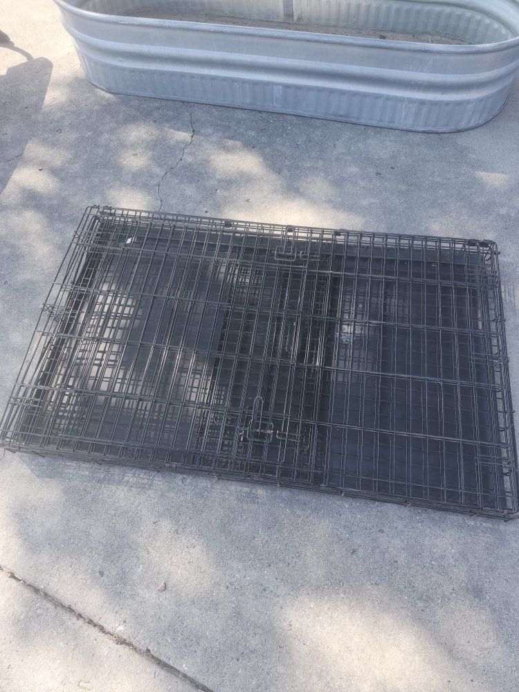 Folding Metal Wire Dog Crate with Removable Tray