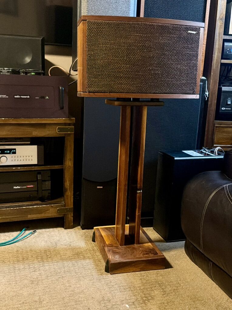Restored Bose 901 III