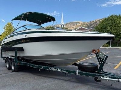 2002 Crownline 230BR w/ MerCruiser 6.2L MPI high-performance 350 horsepower Bravo III