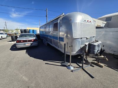 '78 Airstream Land Yacht