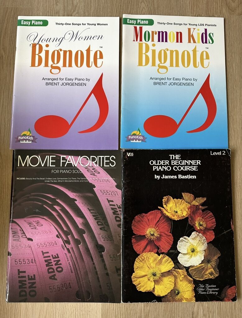 Nice Beginner - Little Advanced Piano Books