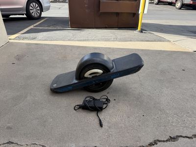 OneWheel Pint X Electric Skateboard - 630 Miles, New Fender, Grip Tape, Rail Guards