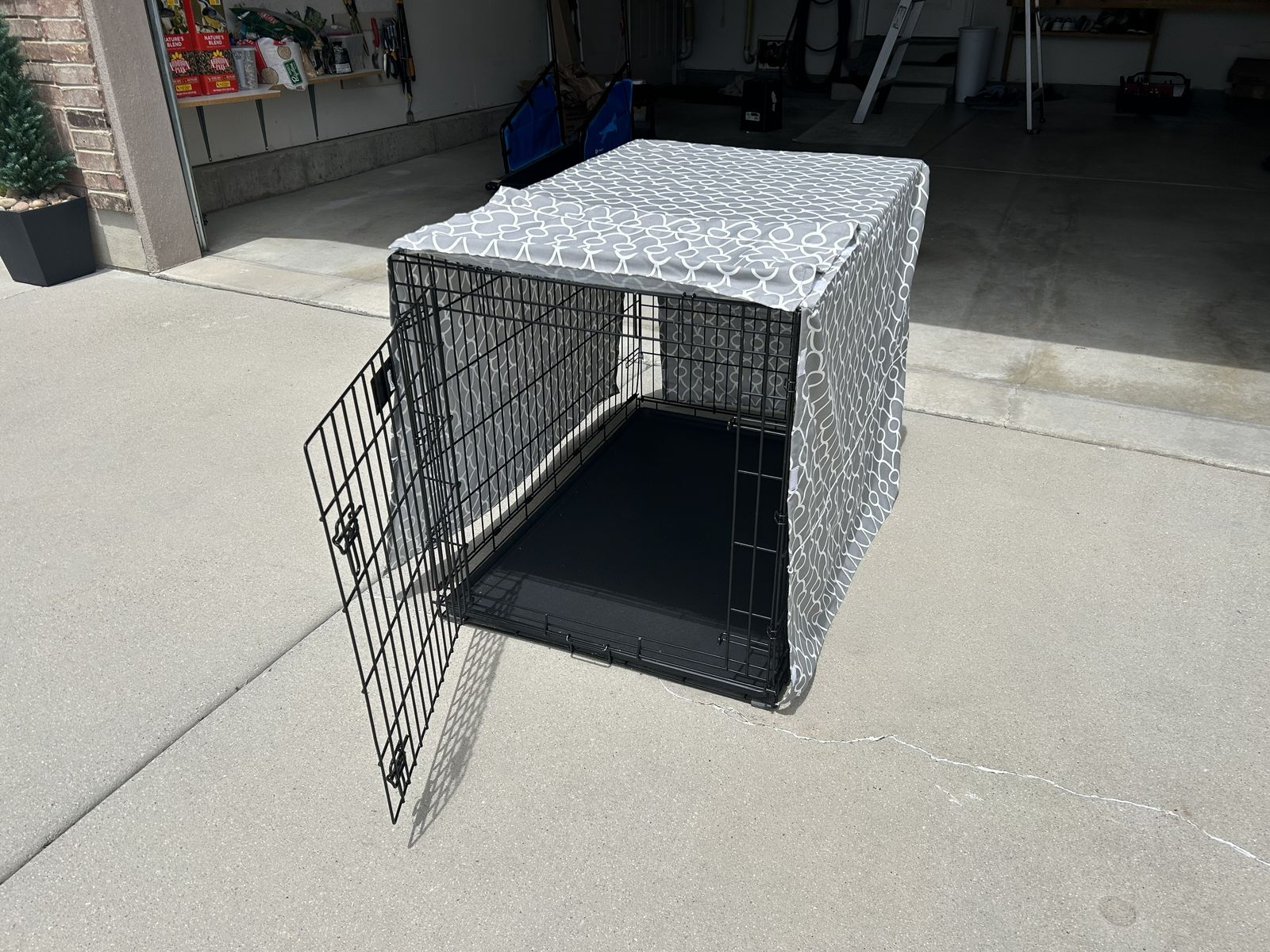 Dog Kennel with Cover - Excellent Condition