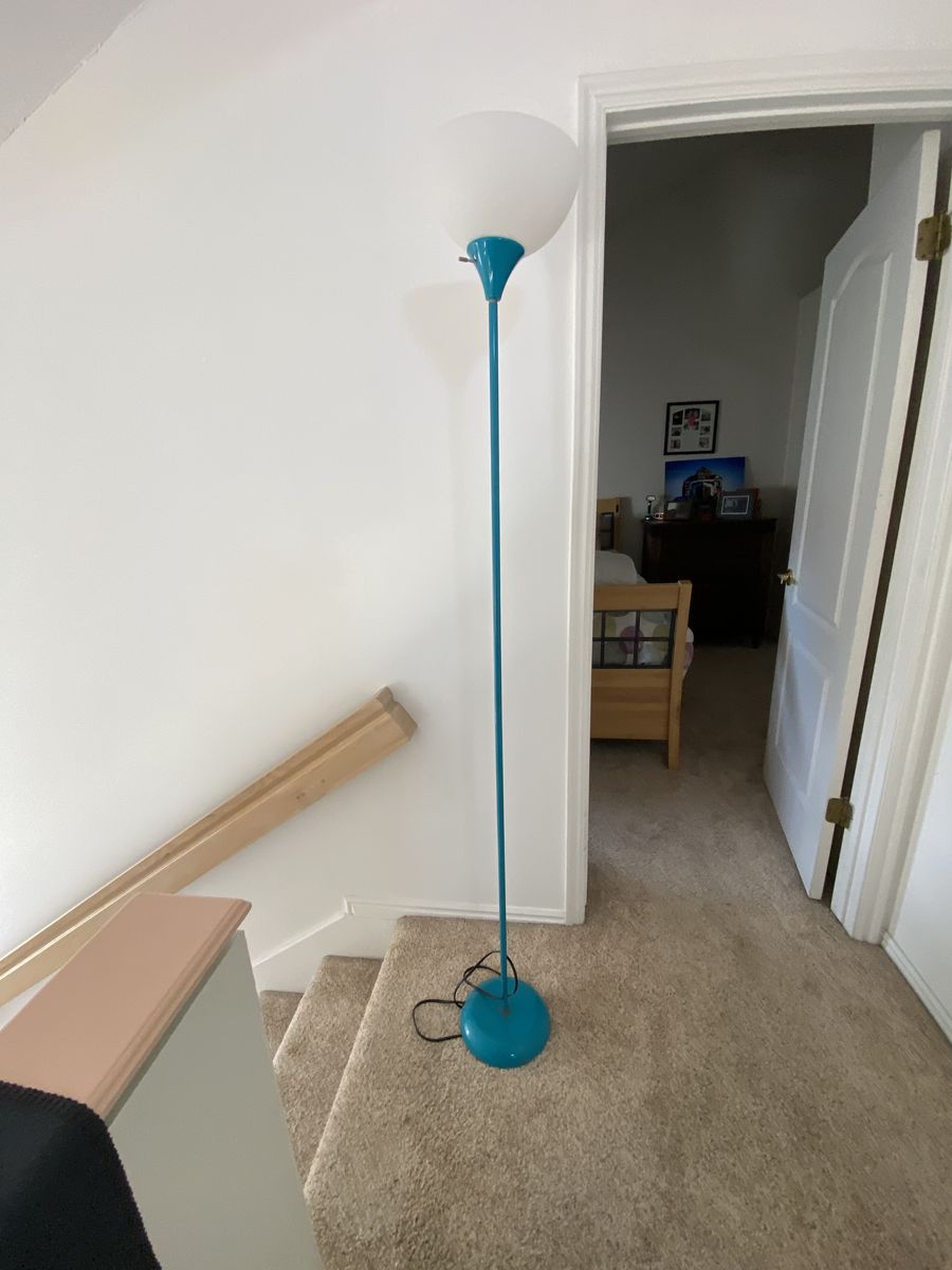 Corner Lamp-pier 1 imports