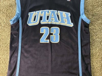 Authentic Adidas Jazz Wesley Matthews #23 Basketball 2009-2010 Jersey Size S