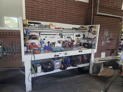 Work bench
