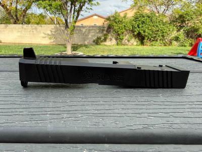 Suarez V4 Complete Glock 19 Gen 3 Slide – DeltaPoint Pro Cut